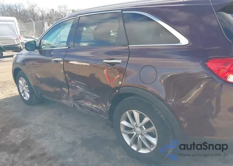2017 Kia Sorento 2.4L Lx z USA, uszkodzony, nr VIN 5XYPG4A31HG204659